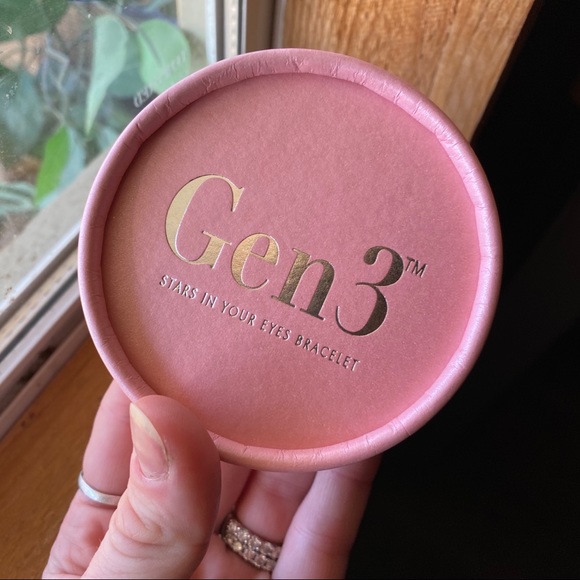 Adorable Cute Bracelet 💕 - Picture 2 of 2